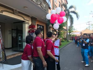 Pelepasan Balon