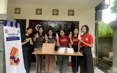 BAZZAR UKM KWU STIKES WIRA MEDIKA BALI